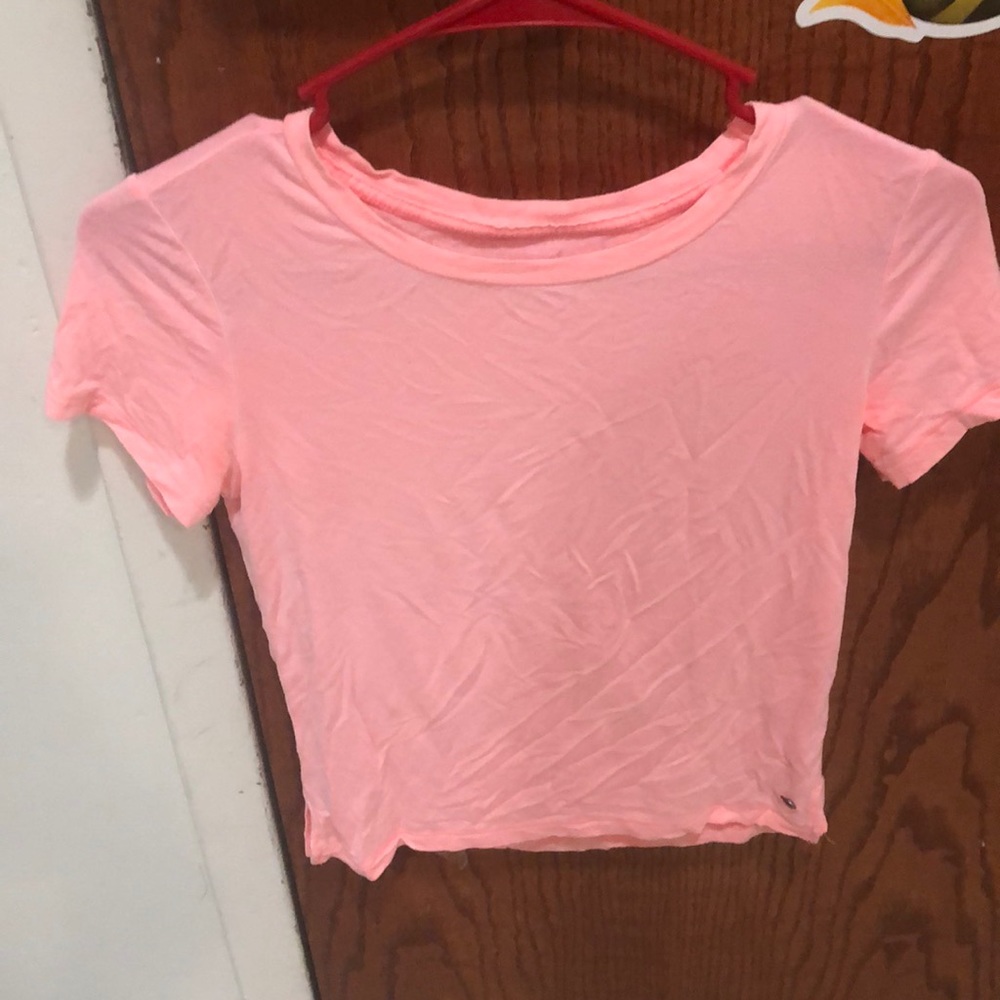 Bright pink cropped shopping